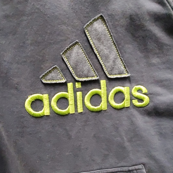 ADIDAS • Kids pull over hoodie - Picture 3 of 3